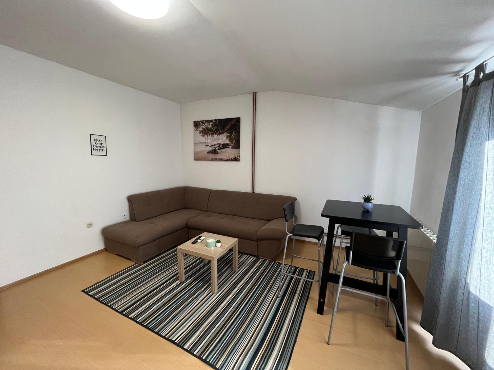 Apartmani Vacanza Zagabria Esterno foto